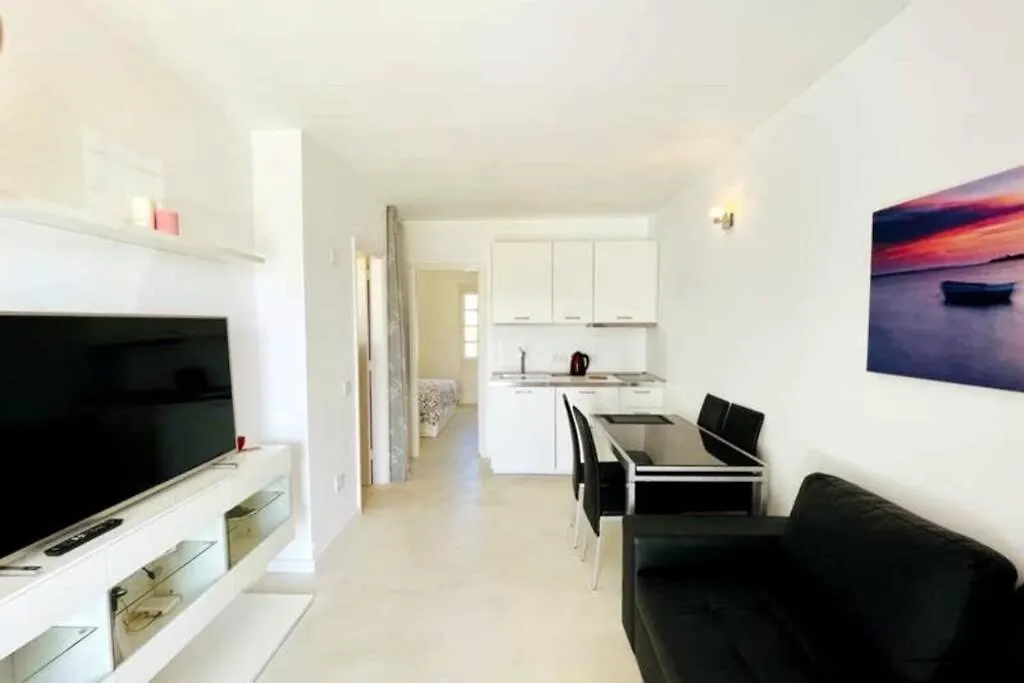 Las Mimosas Flat Tías 0*,  Spagna